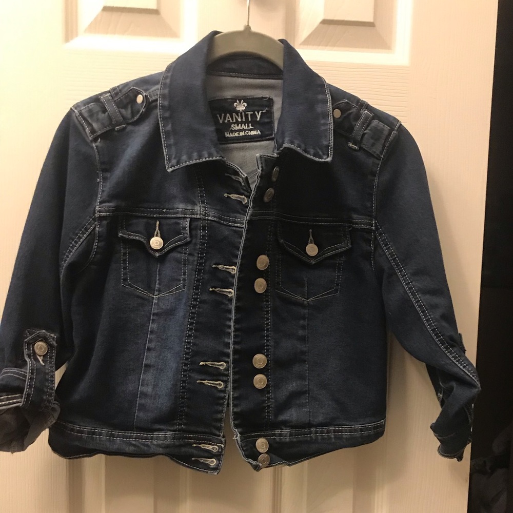 Vanity Cropped Jean Jacket
